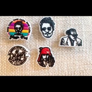 Johnny depp croc charms